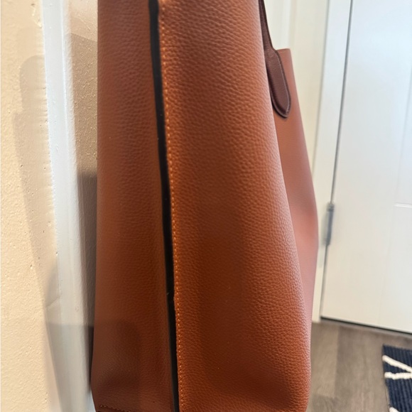 Coach Willow Tote - Picture 3 of 16